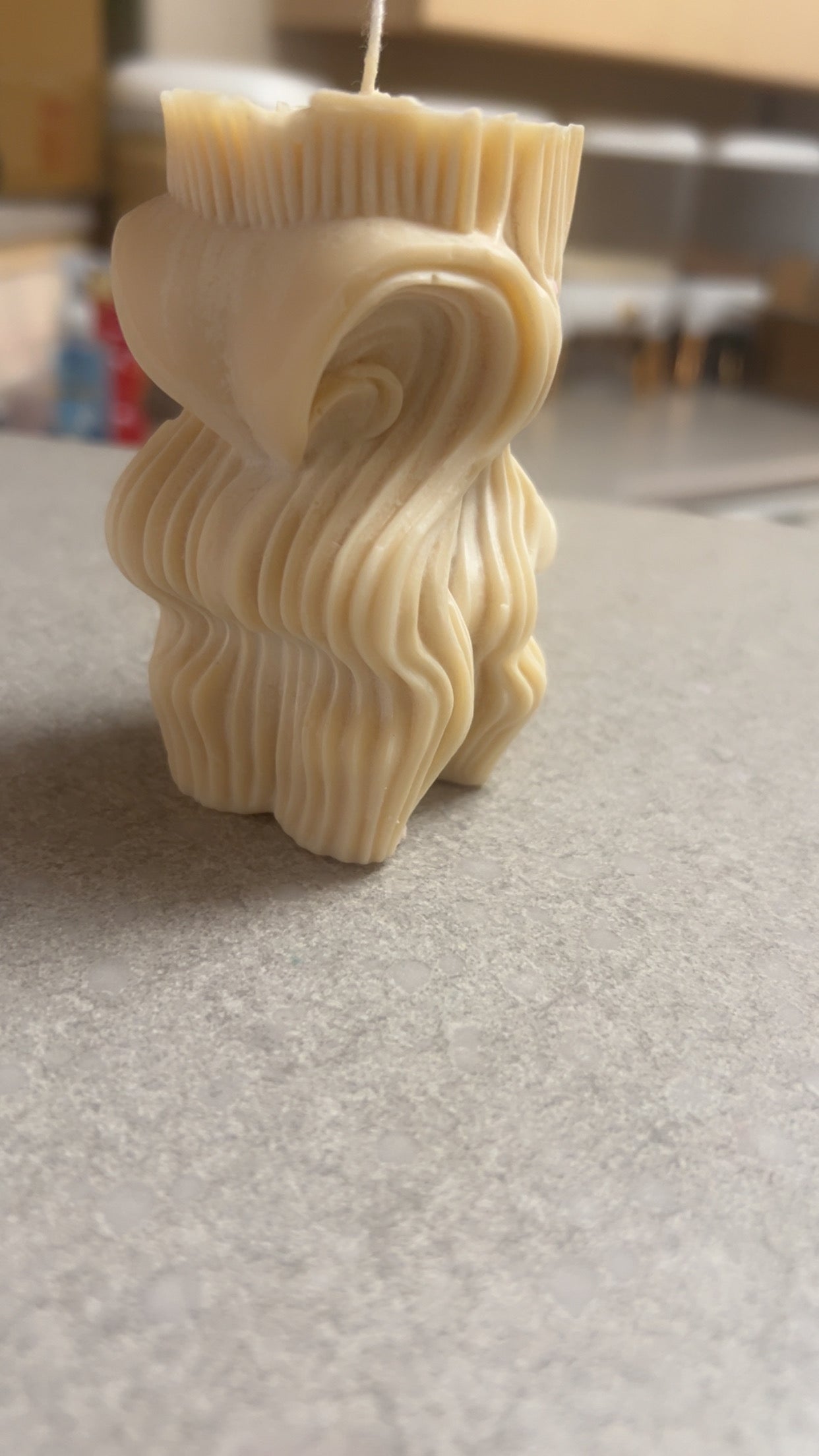 Luxury Handcrafted Vanilla Amber Candles